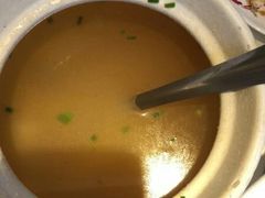 西红柿小排萝卜汤-圆苑(上海广场店)