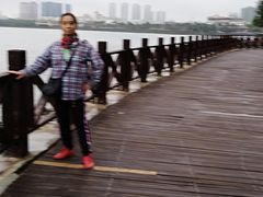 -万绿园