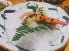 -樱町三味日本料理(城乡世纪广场店)