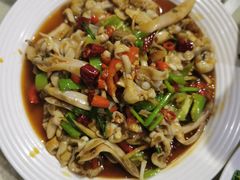 -三亚火车头万人海鲜广场