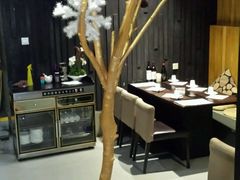 -HIHE Bistro·Oyster Bar(华熙live店)