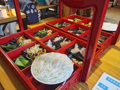 -勺子米线·云南传统小吃市集(四方街店)