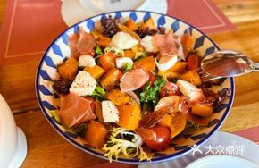 Ham Roasted Pumpkin Burrata