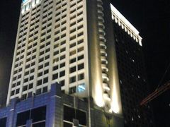 美怡登酒店的外面-东莞美怡登酒店(常平南站店)