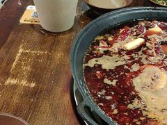 -黄潇洒老火锅(九眼桥宏济巷店)