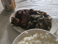 -尹记餐馆(花园店)