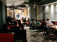 大堂-比格比萨自助(花园路店)