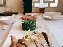 -新镇江酒家(南京西路店)
