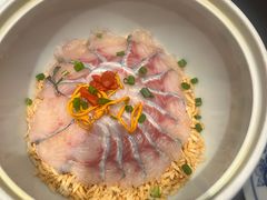 -悦江(梅奔中心店)
