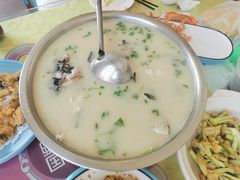 -雪湖煜辰鱼头老店(雪野湖店)