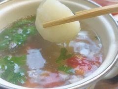 -百年吾吾子手抓肉羊羔肉(山西巷店)