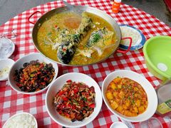 -湘菜时代风味餐厅