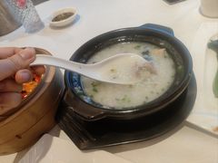 皮蛋瘦肉粥-陶缘一号·四季缘·老字号顺德菜·户外婚礼家宴(西滘店)