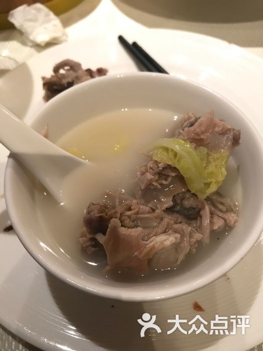 四季民福烤鸭店(东四十条店)-鸭架汤图片-北京美食-大众点评网