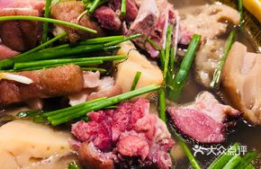 Braised Pork Trotter with Lotus Root