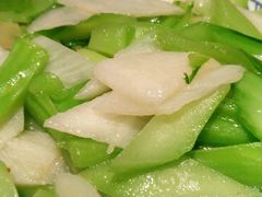 盖菜抄山药-云海肴·汽锅鸡·云南菜(天山百盛优客店)