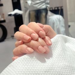-UU·NAIL美甲美睫專門店