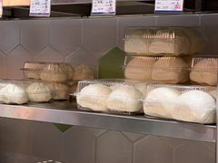 -白玉兰食品(中山公园龙之梦店)