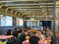 -江湖亮亮蒸虾大排档烤全羊清真(武汉总店)