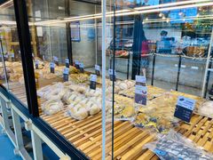 面包柜-原麦山丘(世纪金源店)