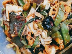 -拿渡麻辣香锅(世茂广场·工三店)