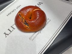 -HOT CRUSH趁热集合·现烤面包(上海环球港店)