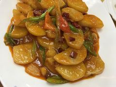 -达吾手抓美食城总部(义乌店)