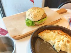 -必胜客(松雷店)