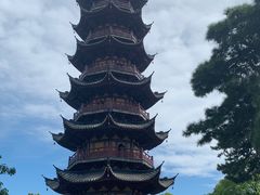 -龙华寺