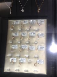 掉坠-威德钻石-克拉钻大本营(南京东路店)