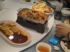 -巴特餐饮6加1音乐餐吧·新疆菜