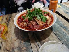 -汇吃汇喝美食街(上海建发浦悦荟广场店)