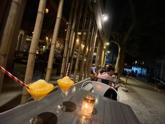 -Trattoria Altrove