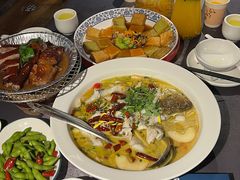 -花溪雨·森林餐厅(石基店)