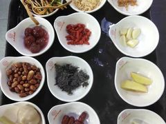 清汤锅底-大明铜锅·烤涮坊·烧烤(总店)
