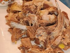 -乡村馕坑肉·烧烤·新疆菜·本地人更爱吃(阿勒泰首店)