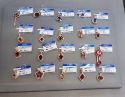 -威德钻石-克拉钻大本营(南京东路店)