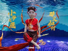 -龙格亲子游泳•水育早教运动中心