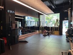 -TOP健身私教工作室(侨香店)