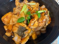 凉瓜豉味海鳗煲-宝丽轩中餐厅BAOLIXUAN