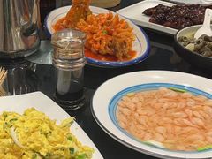 -山明水秀大饭店