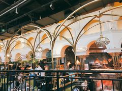 -五月罗马海鲜自助餐厅(月星环球港店)