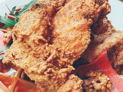 -Brut Eatery悦璞食堂(建国东路店)