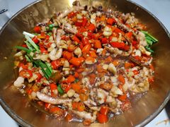 -费大厨辣椒炒肉(高铁吾悦广场店)