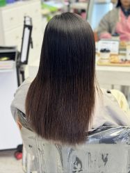 -镁连社·美联社