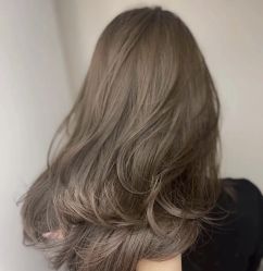 -慕名造型