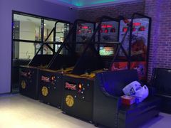 -嘻哈欢乐场(华宇广场店)
