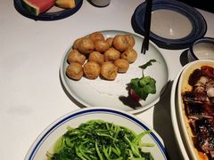 -八府香鸭(华山路店)