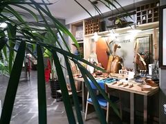 -HIGH FIVE哈福手工汉堡(桂林路店)