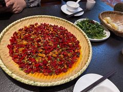 -万重锦·人文川菜馆(骡马市店)